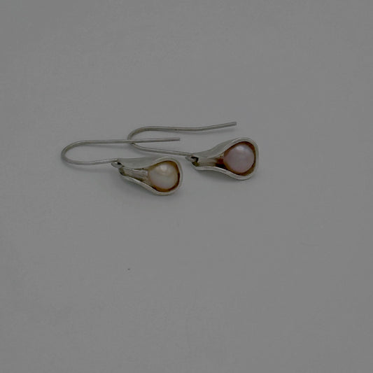 Peach Persuasion Dangles