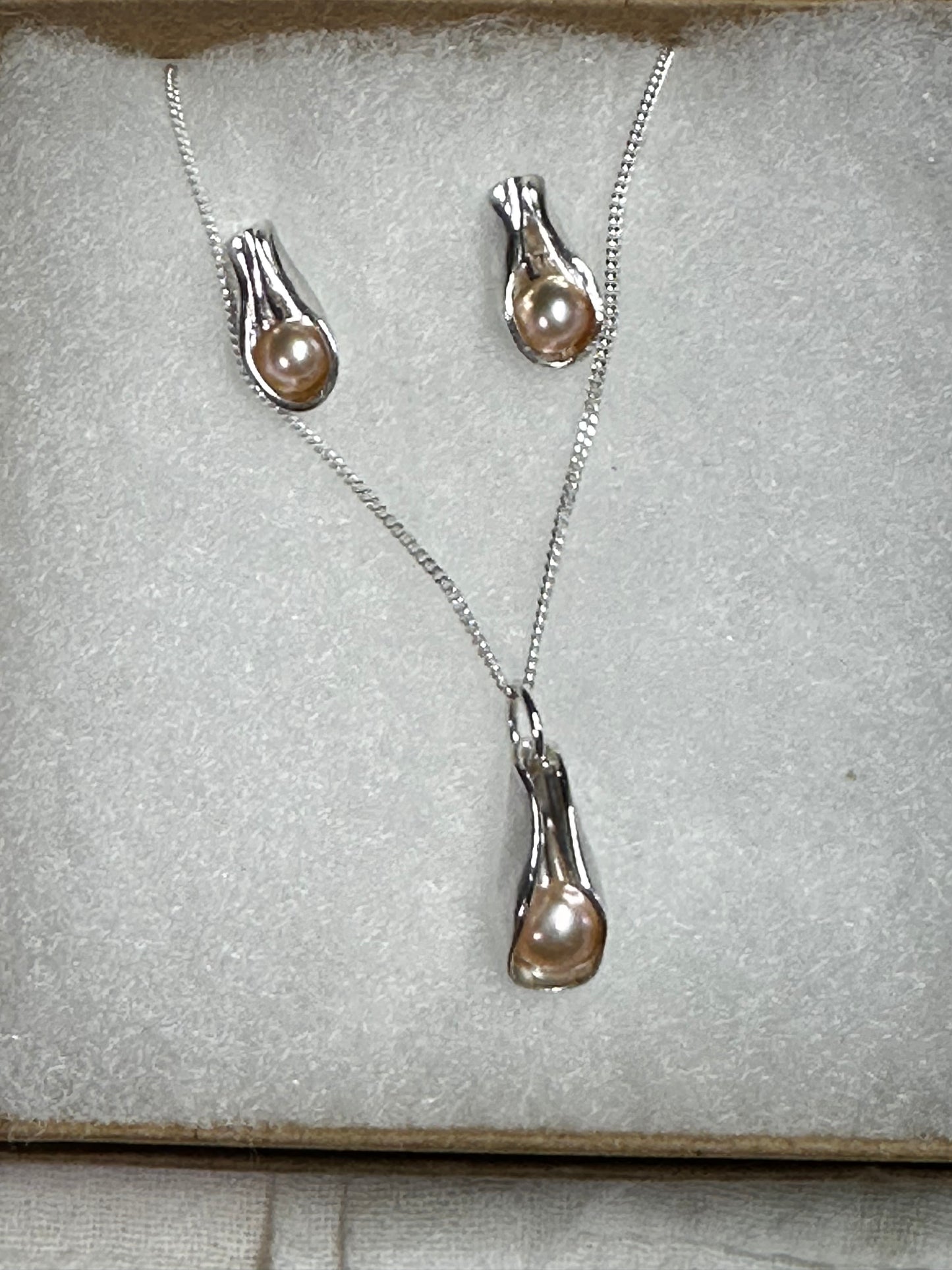 Peach Persuasion Pearl Set
